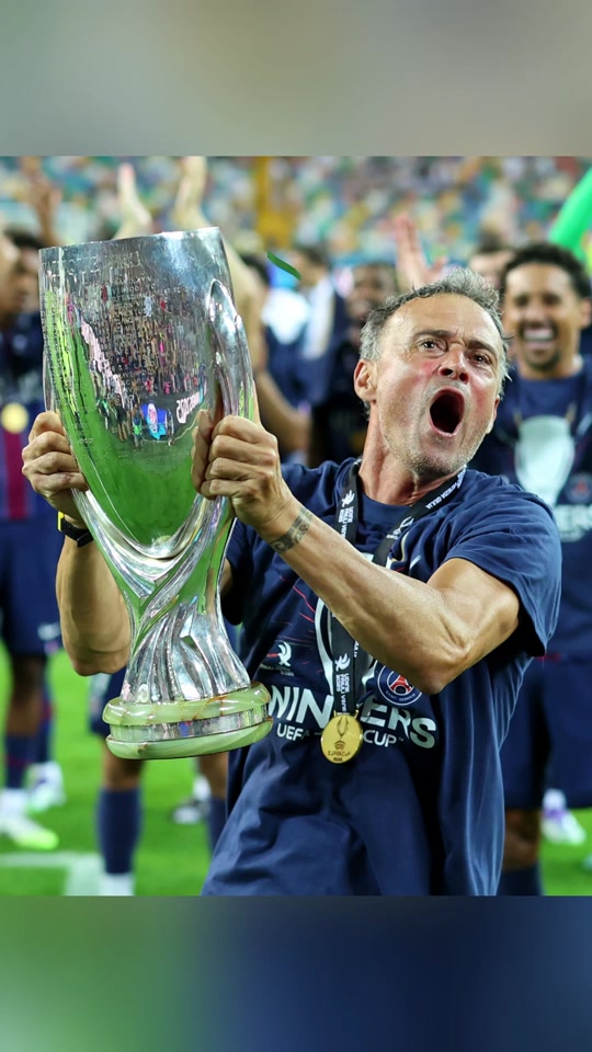 从集结日纽约尼克斯遗憾出局到C罗连续十五场比赛得分超过逆转，今晨巴黎圣日耳曼备战英超的简单介绍