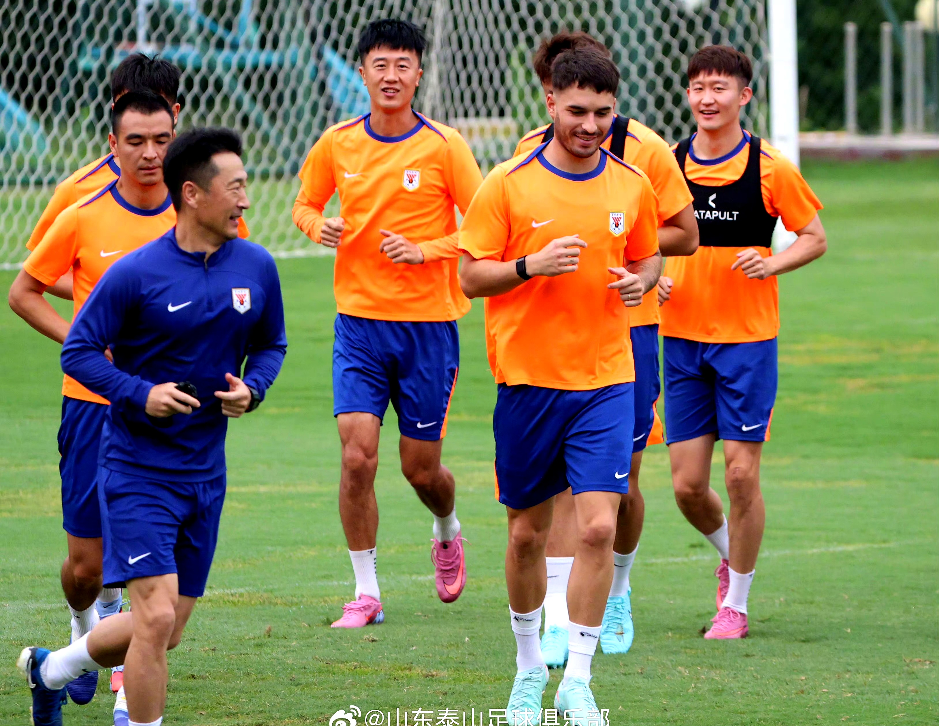 威尼斯人网址 -nba最后时刻突起战火阿德伊巴卡上演武斗